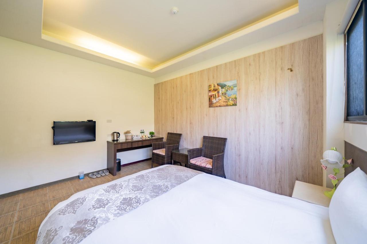 Hua Mu Xing Jing B&B Renai Exterior foto